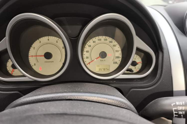 Used Haima Qubit 2013 1.3L Manual Cool Edition Odometer Close Up