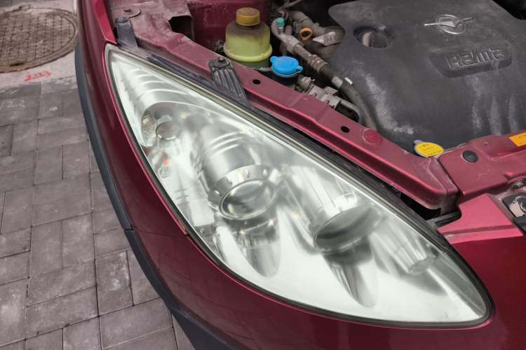 Used Haima Qubit 2013 1.3L Manual Cool Edition Right Front Headlight