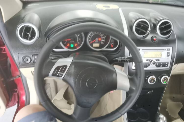 Used Haima Qubit 2013 1.5L AMT Dynamic Edition Steering Wheel