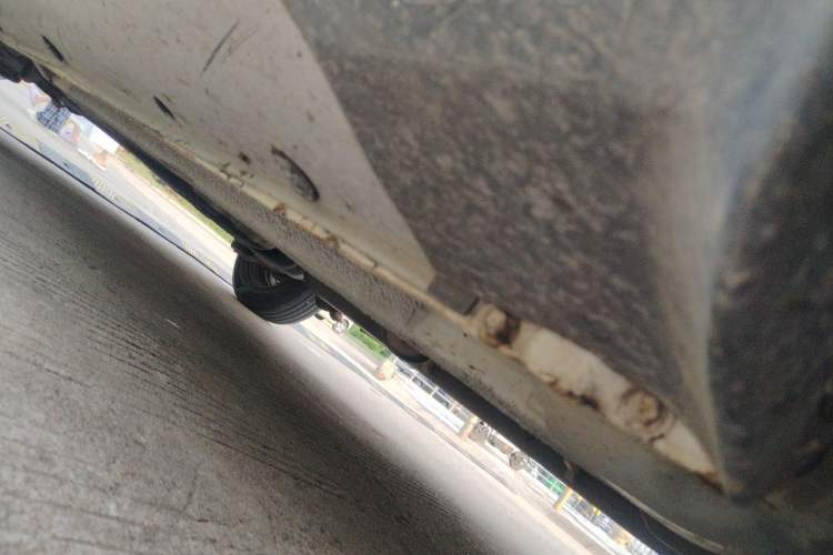 Used Haima Qubit 2013 1.3L Manual Cool Edition Chassis Front Right