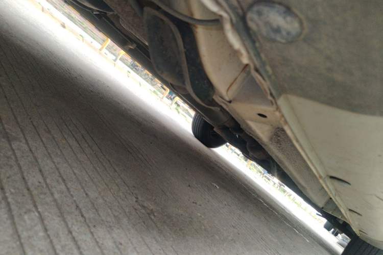 Used Haima Qubit 2013 1.3L Manual Cool Edition Chassis Rear Right