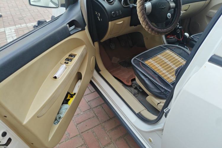 Used Haima Qubit 2013 1.3L Manual Cool Edition Driver Seat