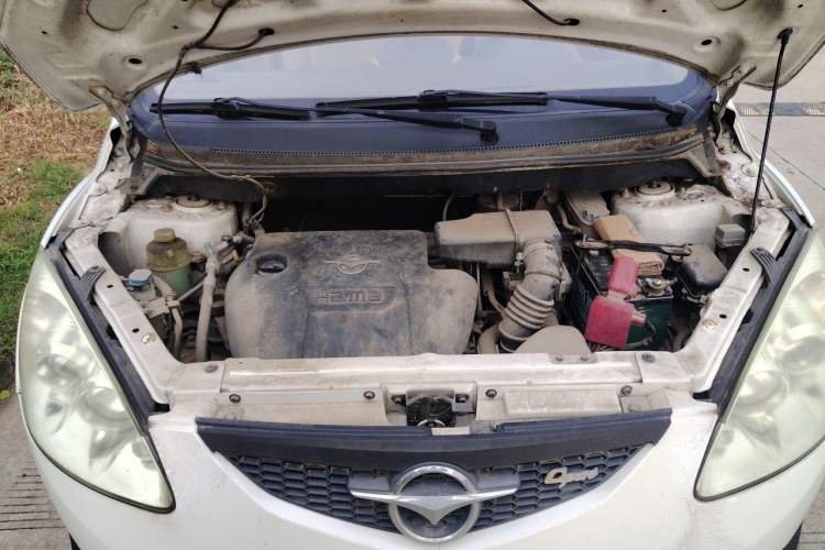 Used Haima Qubit 2013 1.3L Manual Cool Edition Engine Bay