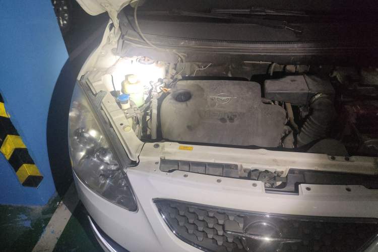 Used Haima Qubit 2013 1.5L AMT Dynamic Edition Engine Bay Right