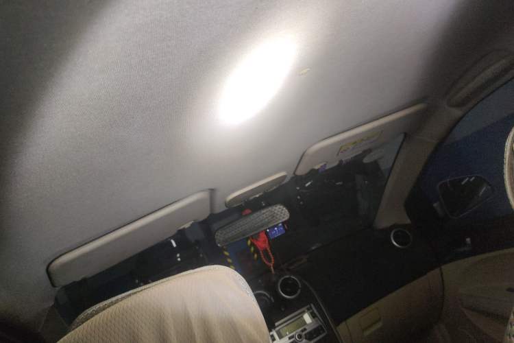 Used Haima Qubit 2013 1.5L AMT Dynamic Edition Headliner