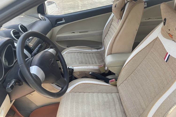 Used Haima Qubit 2013 1.3L Manual Cool Edition Interior 6