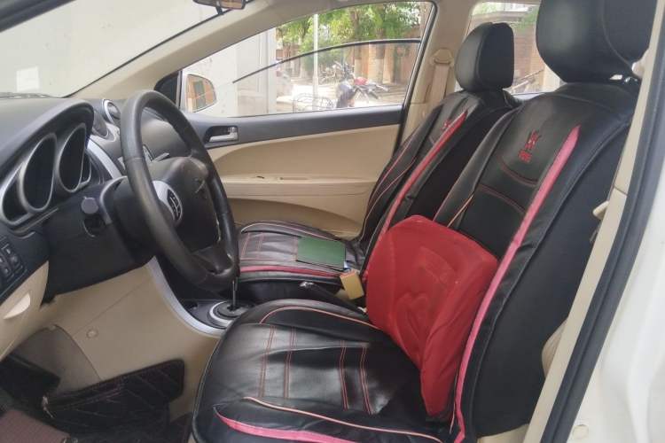 Used Haima Qubit 2013 1.5L AMT Dynamic Edition Left Front Seat