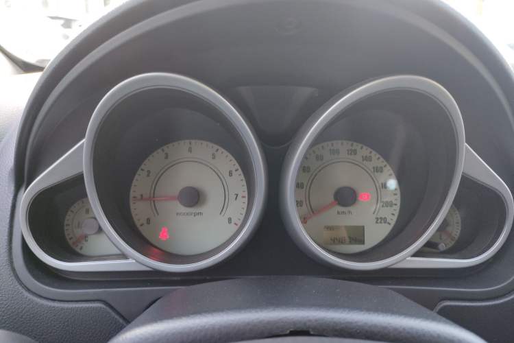 Used Haima Qubit 2013 1.3L Manual Cool Edition Odometer Close Up
