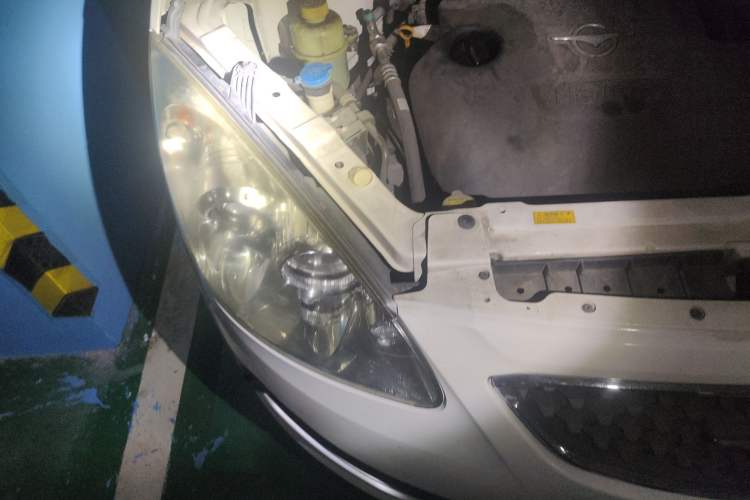 Used Haima Qubit 2013 1.5L AMT Dynamic Edition Right Front Headlight