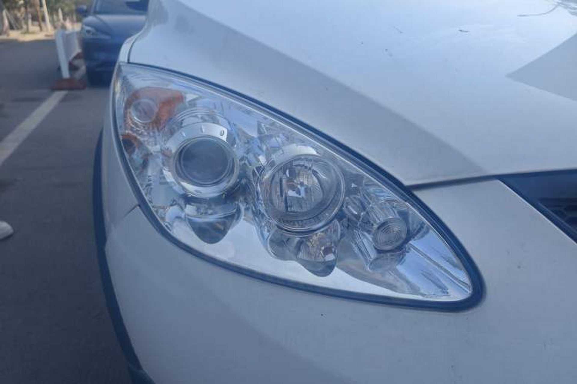 Used Haima Qubit 2013 1.3L Manual Cool Edition Right Front Headlight