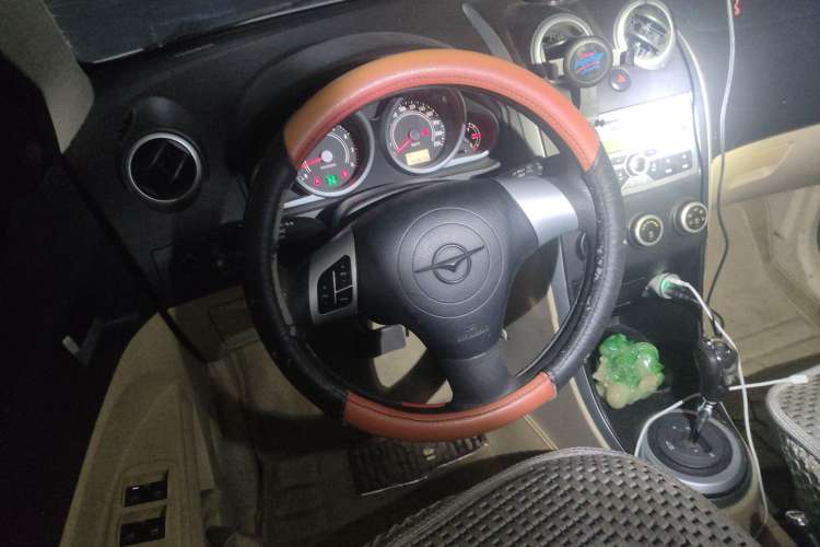 Used Haima Qubit 2013 1.5L AMT Dynamic Edition Steering Wheel