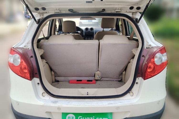Used Haima Qubit 2013 1.3L Manual Cool Edition Trunk