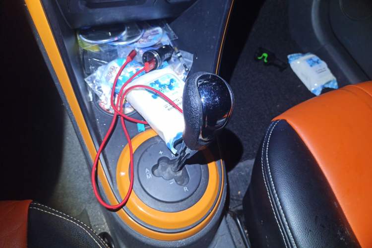 Used Haima Qubit 2015 1.5L AMT Qingyue Edition Gear Lever