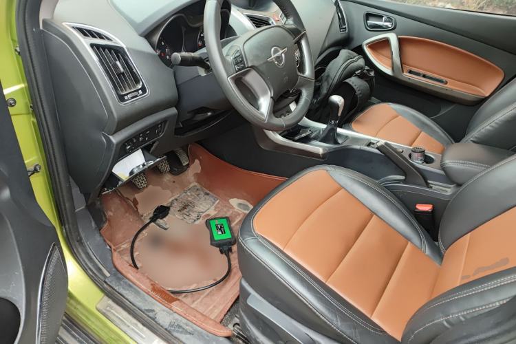 Used Haima S5 2014 1.6L Manual ZhiZun Version Driver Seat