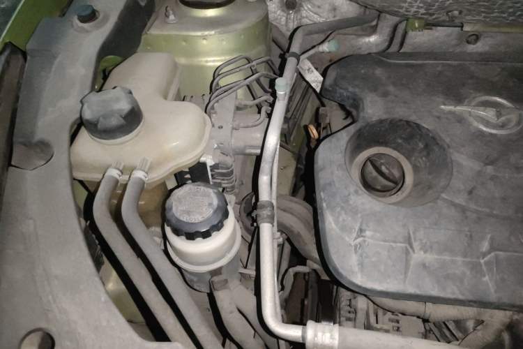 Used Haima S5 2014 1.6L Manual ZhiZhen Model Engine Bay Right
