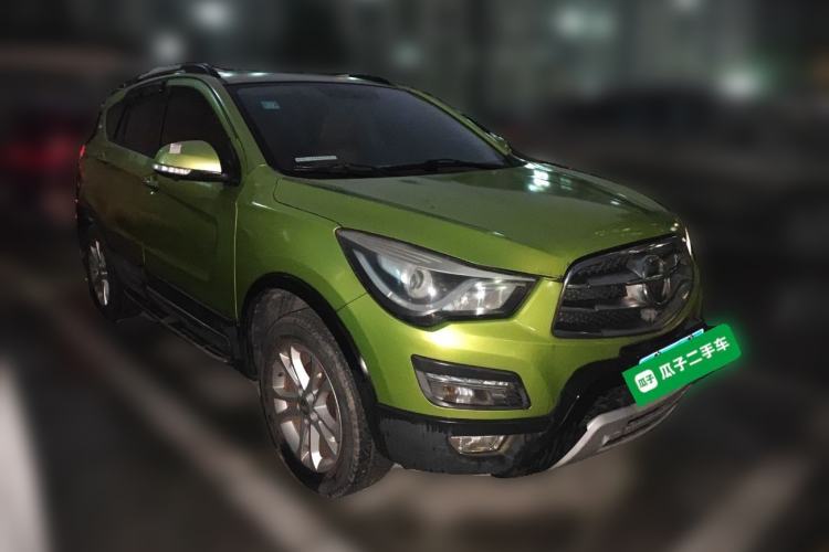 Used Haima S5 2014 1.6L Manual ZhiZun Version Front Right 45 Deg