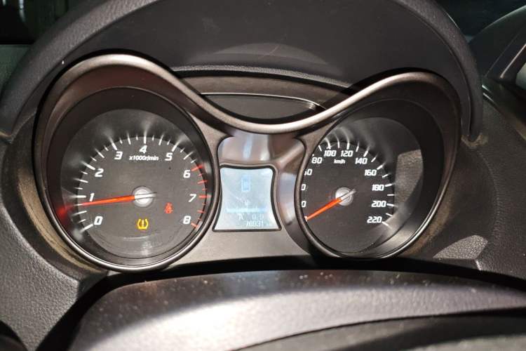Used Haima S5 2014 1.6L Manual ZhiZun Version Instrument Cluster
