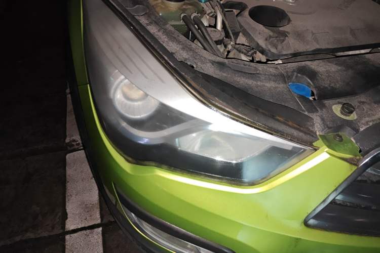 Used Haima S5 2014 1.6L Manual ZhiZun Version Right Front Headlight