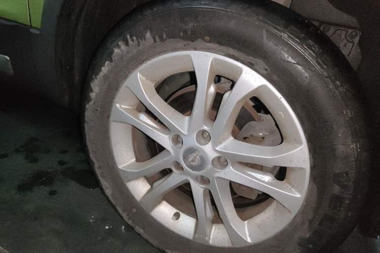 Used Haima S5 2014 1.6L Manual ZhiZhen Model Right Front Wheel Hub