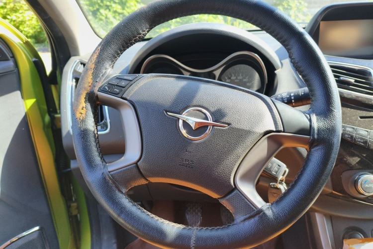 Used Haima S5 2014 1.6L Manual ZhiZun Version Steering Wheel
