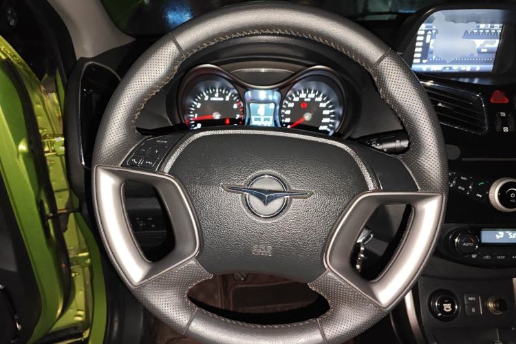 Used Haima S5 2014 1.6L Manual ZhiZun Version Steering Wheel