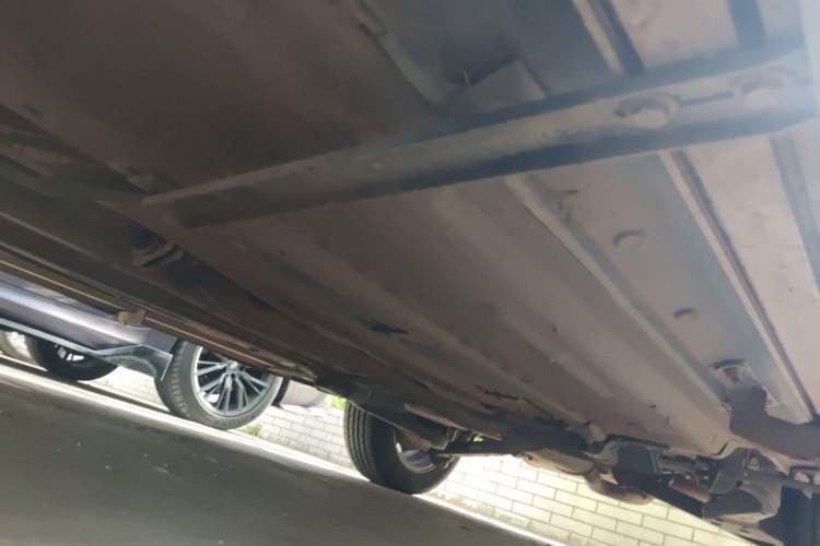 Used Haima S5 2014 1.6L Manual ZhiZun Version Chassis Front Left