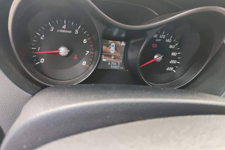 Used Haima S5 2014 1.6L Manual ZhiZun Version Odometer Close Up