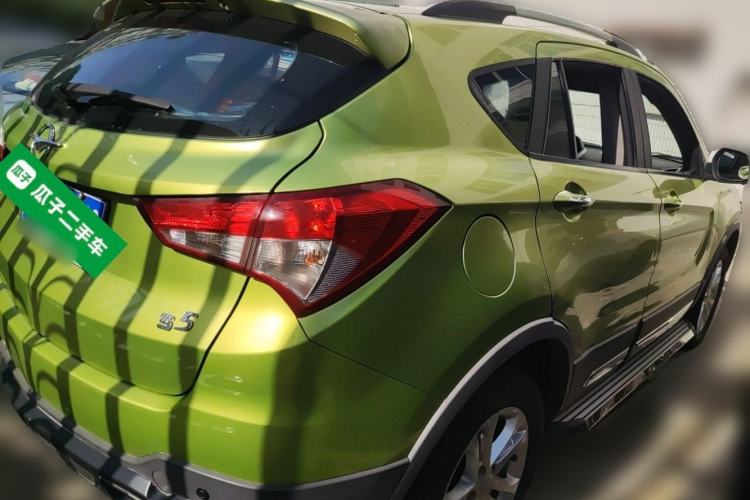 Used Haima S5 2014 1.6L Manual ZhiZun Version Rear Right 45 Deg