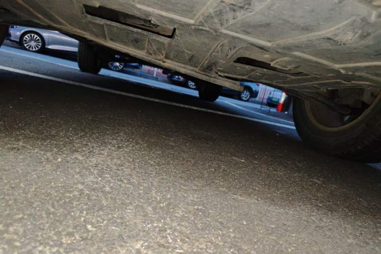 Used Haima S5 2014 1.6L Manual ZhiCheng Model Chassis Front Right