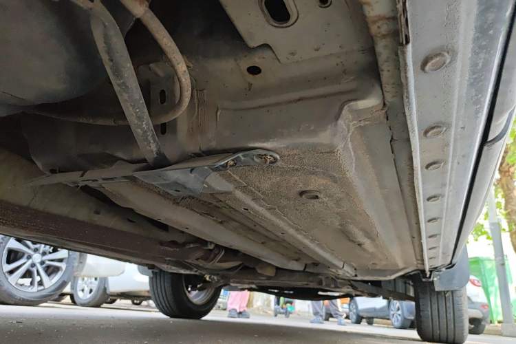 Used Haima S5 2014 1.6L Manual ZhiZun Version Chassis Rear Right
