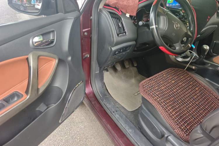 Used Haima S5 2014 1.6L Manual ZhiLe Model Driver Seat