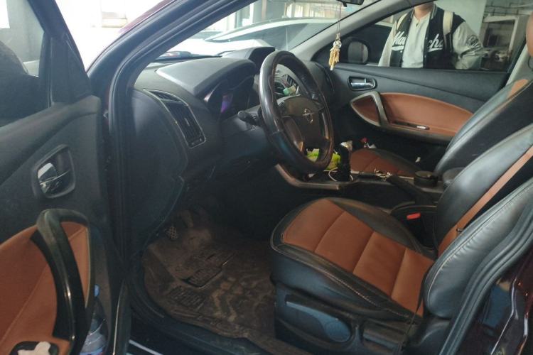Used Haima S5 2014 1.6L Manual ZhiLe Model Driver Seat