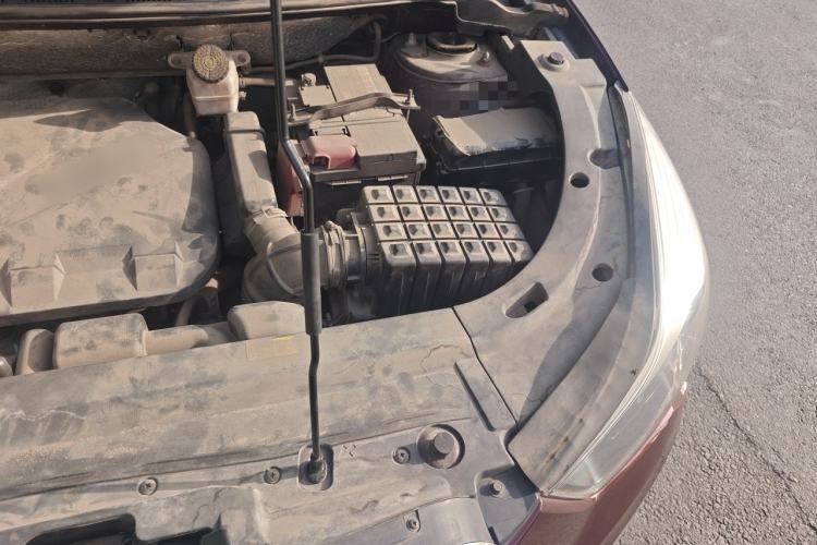 Used Haima S5 2014 1.6L Manual ZhiZun Version Engine Bay Left
