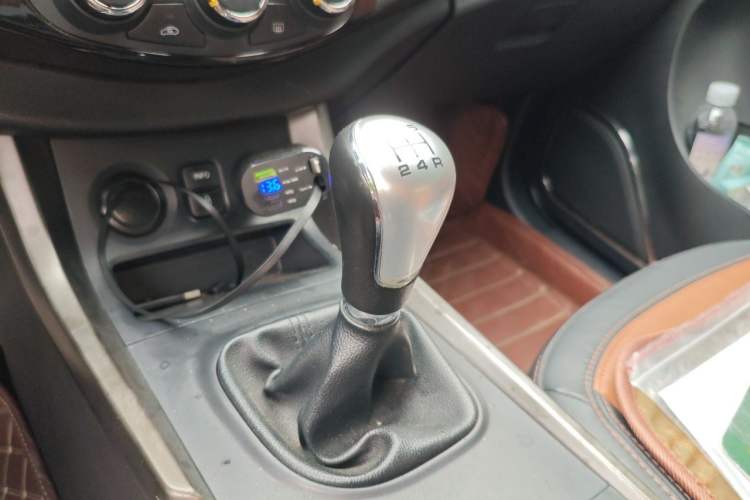 Used Haima S5 2014 1.6L Manual ZhiLe Model Gear Lever