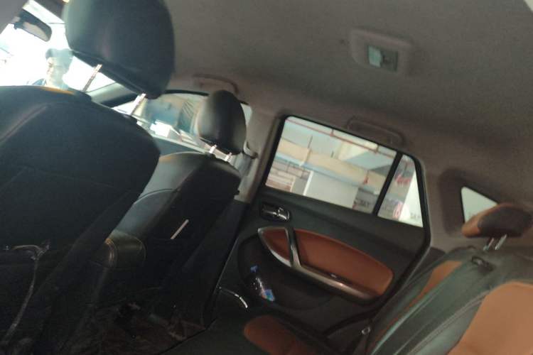 Used Haima S5 2014 1.6L Manual ZhiLe Model Headliner