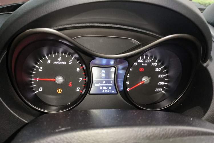 Used Haima S5 2014 1.6L Manual ZhiZun Version Instrument Cluster