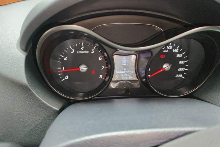 Used Haima S5 2014 1.6L Manual ZhiZun Version Instrument Cluster
