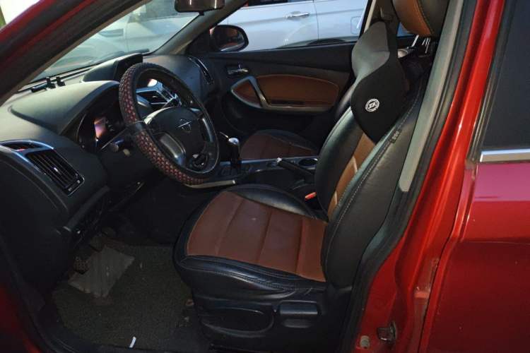 Used Haima S5 2014 1.6L Manual ZhiCheng Model Left Front Seat