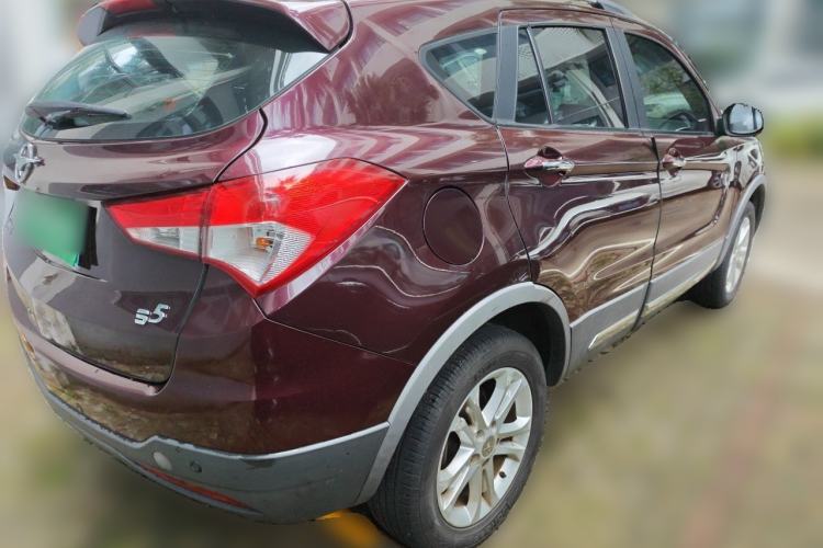 Used Haima S5 2014 1.6L Manual ZhiZun Version Rear Right 45 Deg