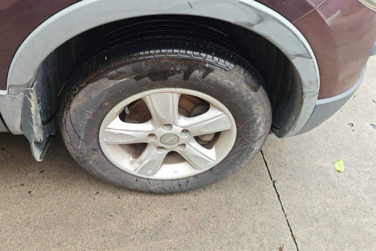 Used Haima S5 2014 1.6L Manual ZhiLe Model Right Front Wheel Hub