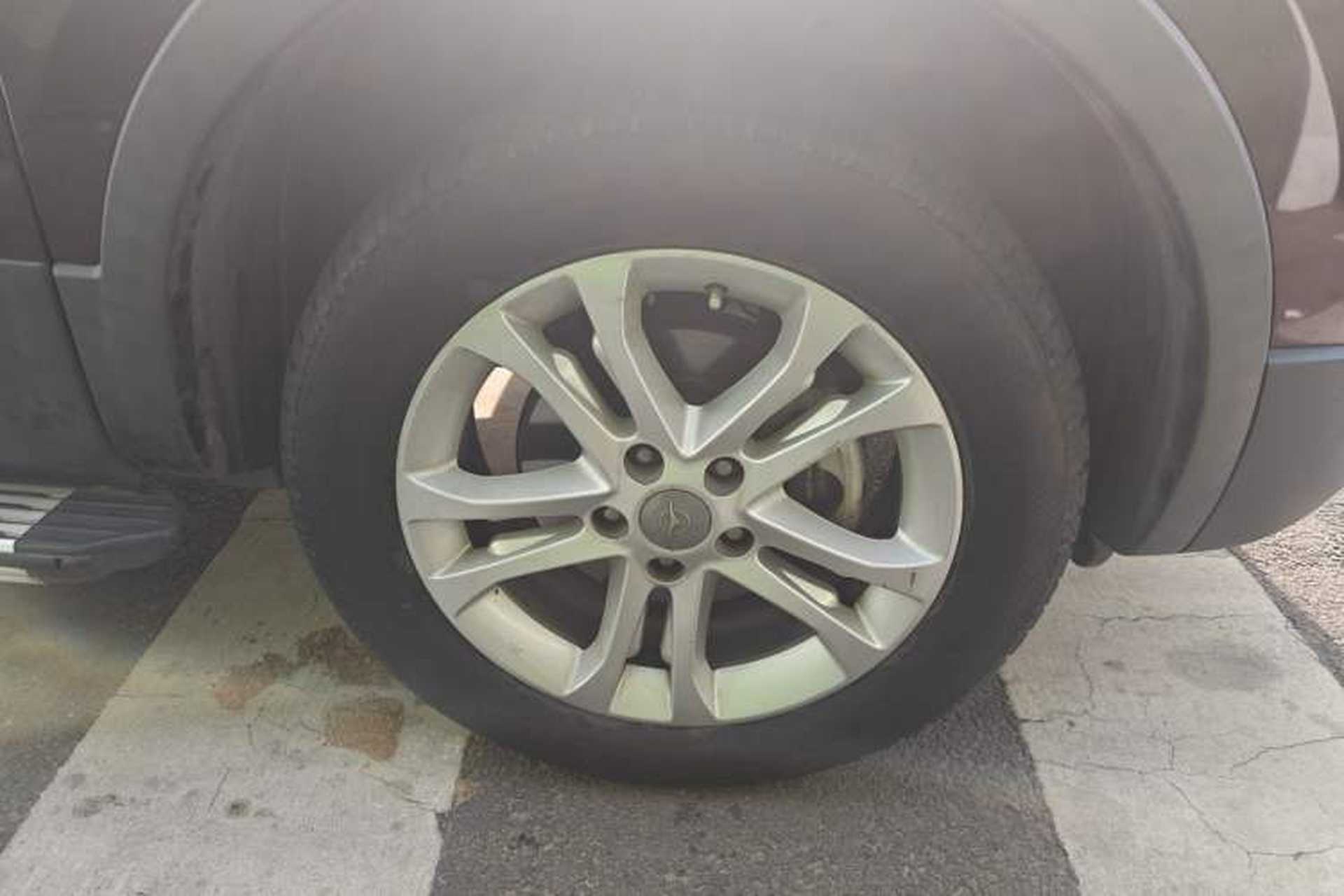Used Haima S5 2014 1.6L Manual ZhiZun Version Right Front Wheel Hub