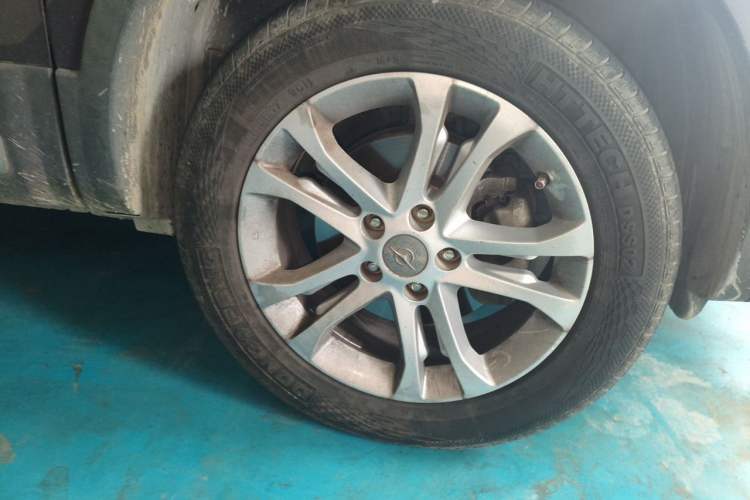 Used Haima S5 2014 1.6L Manual ZhiLe Model Right Front Wheel Hub