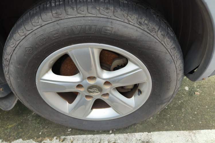 Used Haima S5 2014 1.6L Manual ZhiXuan Model Right Front Wheel Hub
