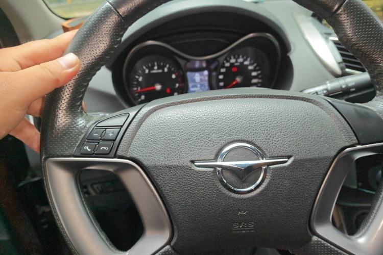 Used Haima S5 2014 1.6L Manual ZhiZun Version Steering Wheel