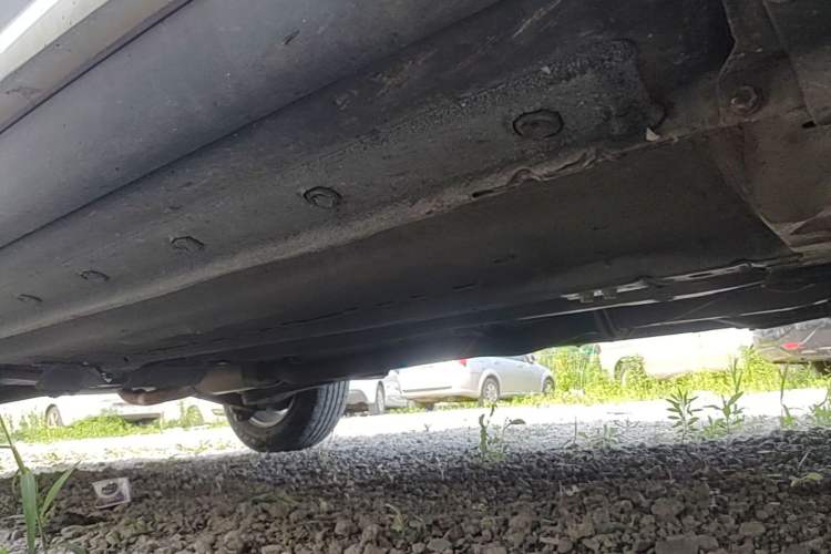 Used Haima S5 2014 1.6L Manual ZhiLe Model Chassis Front Right