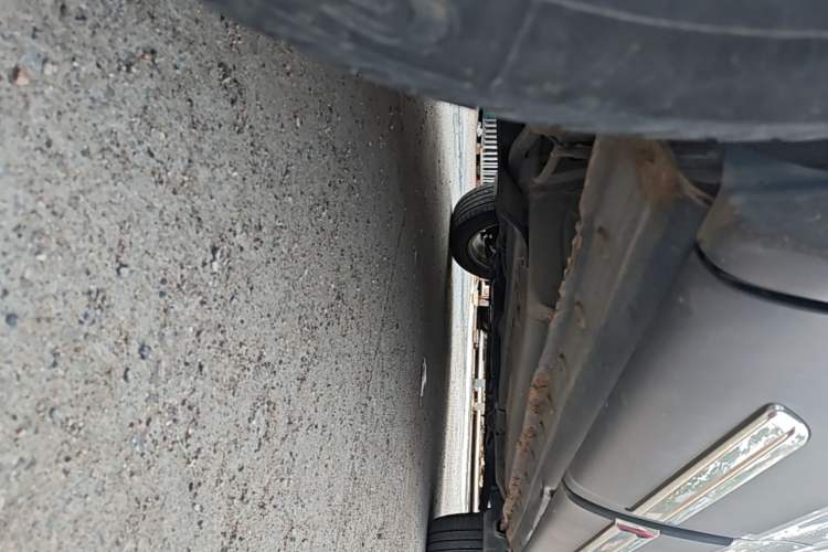 Used Haima S5 2014 1.6L Manual ZhiCheng Model Chassis Rear Right