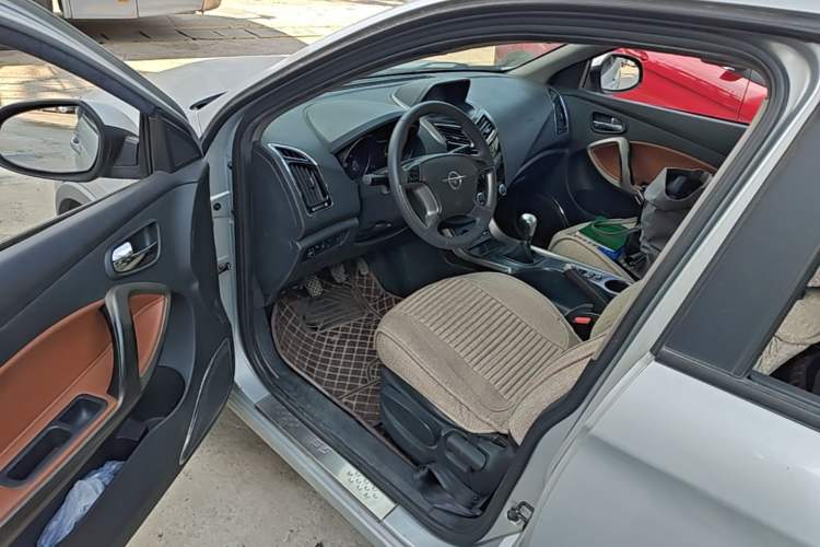 Used Haima S5 2014 1.6L Manual ZhiCheng Model Driver Seat