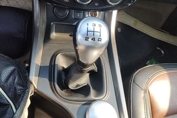 Used Haima S5 2014 1.6L Manual ZhiLe Model Gear Lever