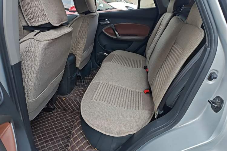 Used Haima S5 2014 1.6L Manual ZhiCheng Model Left Rear Seat