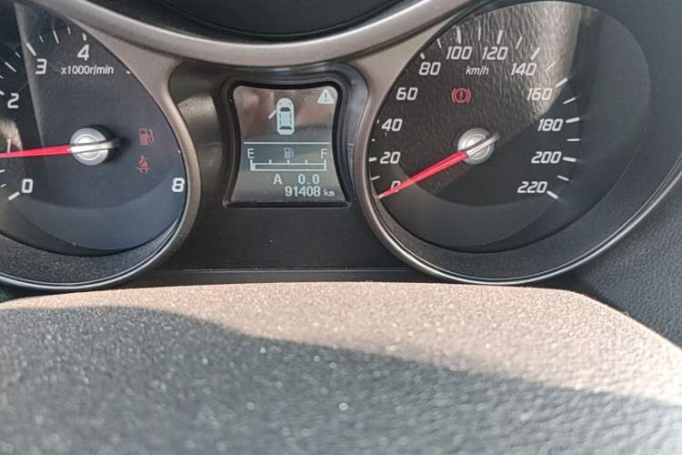 Used Haima S5 2014 1.6L Manual ZhiLe Model Odometer Close Up